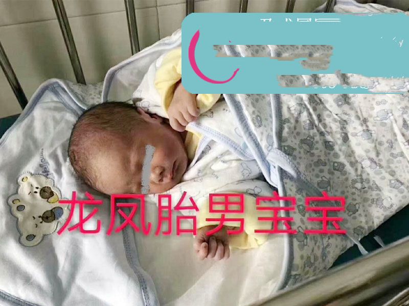 宝宝俊男靓女,福建周总定制龙凤胎宝宝诞生